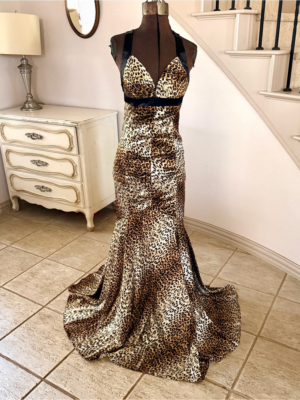 Morgan & Company Y2K Leopard Print Satin Formal Dress Criss Cross Back Size 3/4